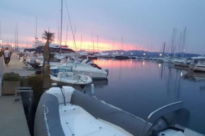 Jolis Voiliers de 6m pour expérience insolite sur Port Fréjus et Port Santa Lucia St Raphael